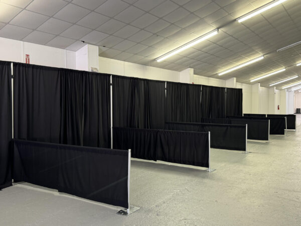 Pipe and Drape - Backdrop, up to 3ft tall